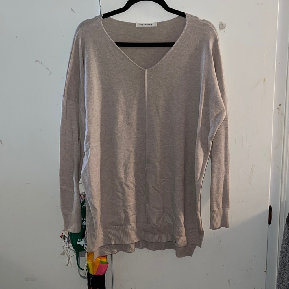 NWOT - lightweight sweater